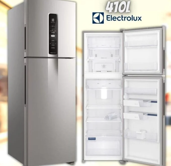 Geladeira Electrolux Inverter 410L com Água na Porta