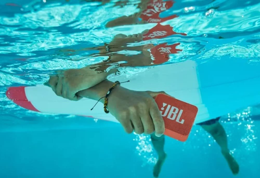 Caixa de Som JBL Go Bluetooth: Ótimo Custo-Benefício 3 Caixa de Som Bluetooth JBL Go