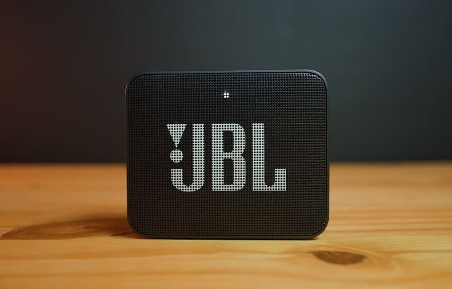 Caixa de Som JBL Go Bluetooth: Ótimo Custo-Benefício 1 Caixa de Som JBL Go Bluetooth